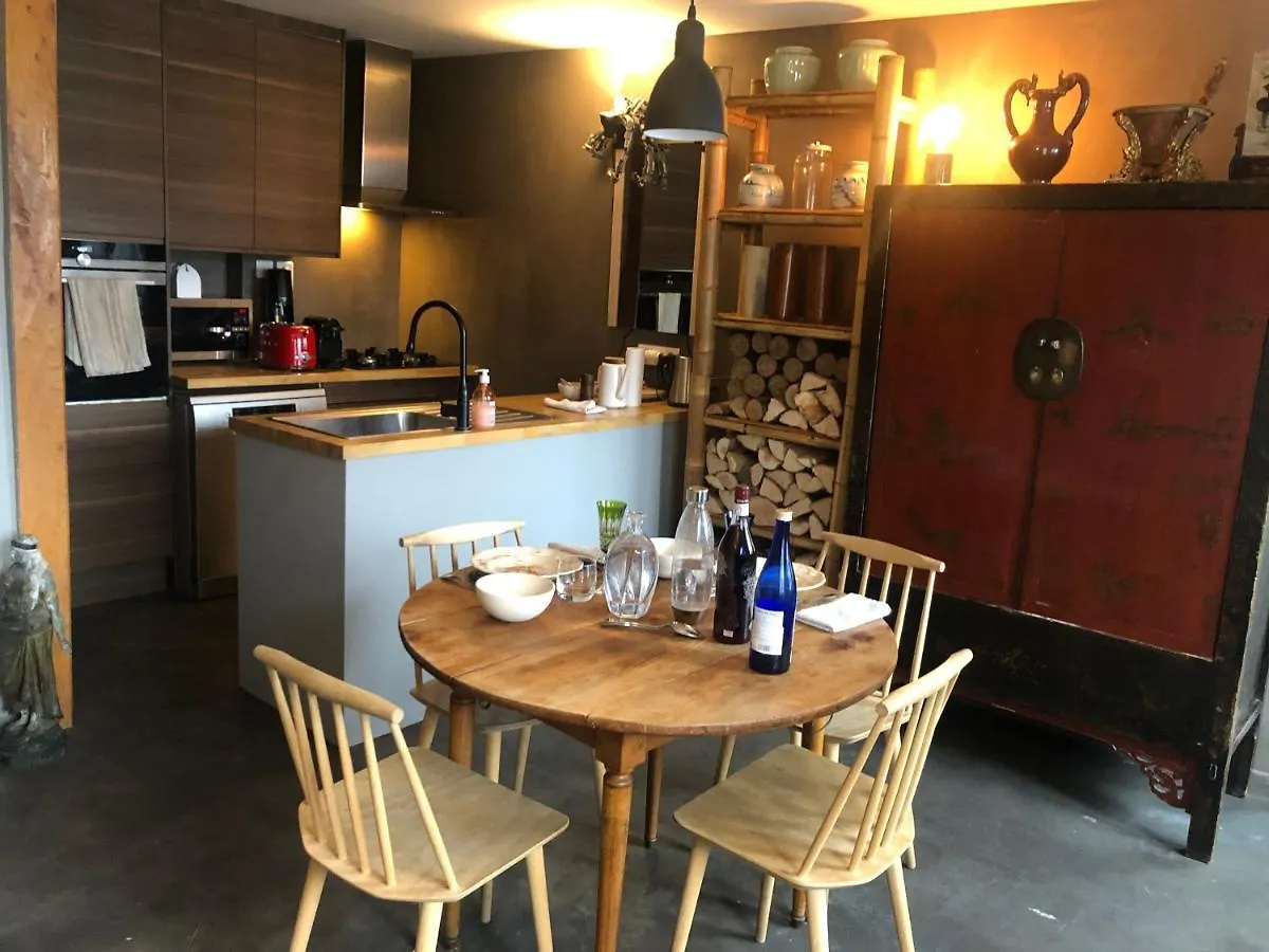 Charming Apartment On Top Floor In Marais -5P Париж 0*,  Франция
